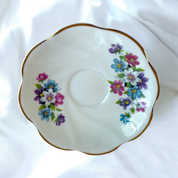 Vintage Crown Mark Bone China Tea Cup & Saucer Blue Floral Made In England - Picture 8 of 12